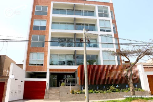 fino-departamento-en-la-aurora-miraflores-de-estreno