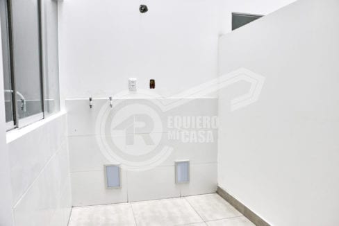 Flat Primer piso en Residencial Higuereta 18