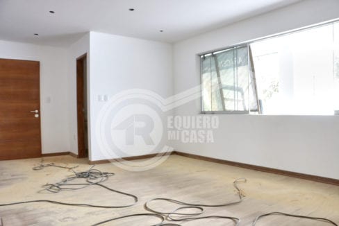 Flat Primer piso en Residencial Higuereta 6