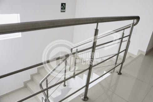 FiNO DEPARTAMENTO EN VENTA EN CHACARILLA 192