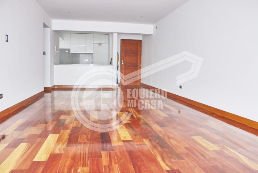 FiNO DEPARTAMENTO EN VENTA EN CHACARILLA 74