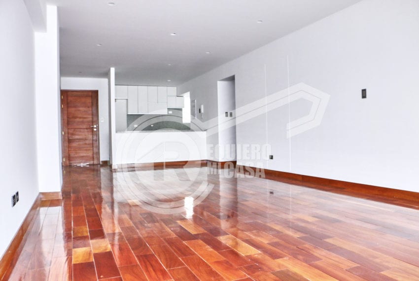 FiNO DEPARTAMENTO EN VENTA EN CHACARILLA 9