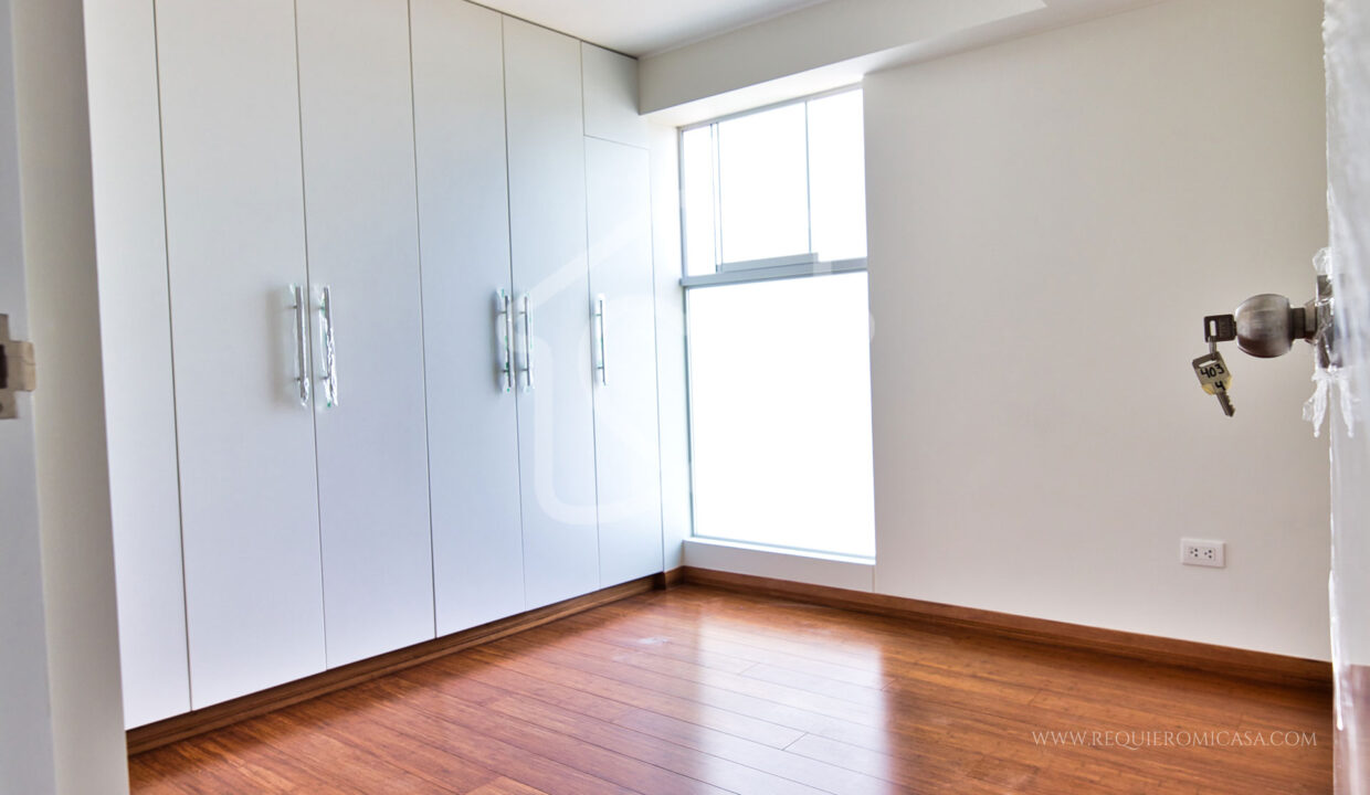 Triplex en venta de estreno en Santiago de Surco18